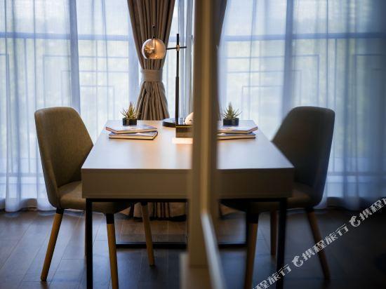 Homeinn Selected (Nantong Renmin Middle Road Dongjing International) 28/38