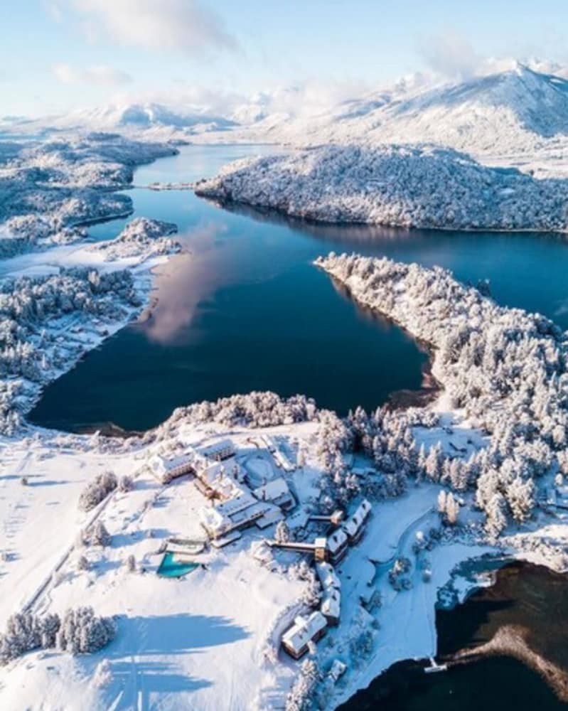 Llao Llao Hotel and Resort Golf SPA 68/83