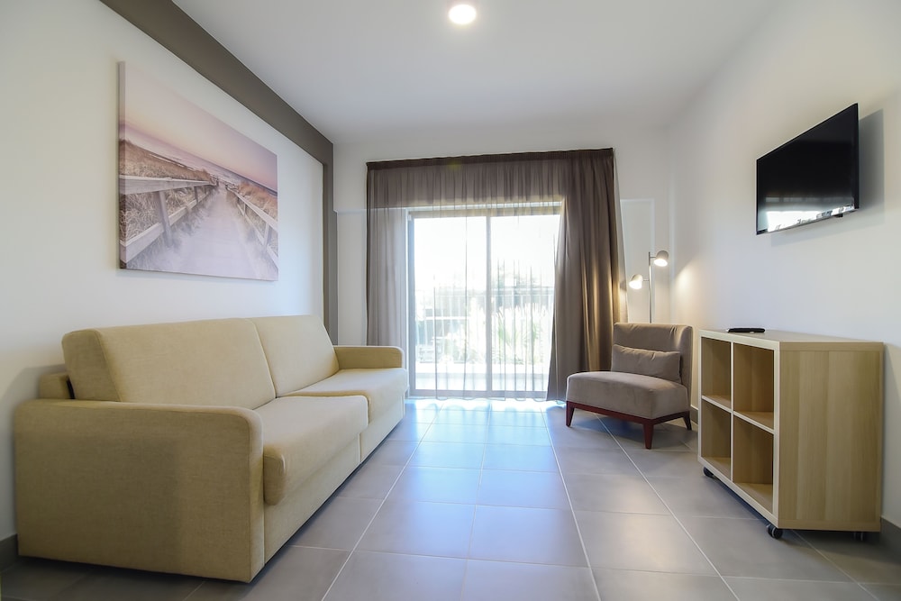 Bayside Salgados 30/58