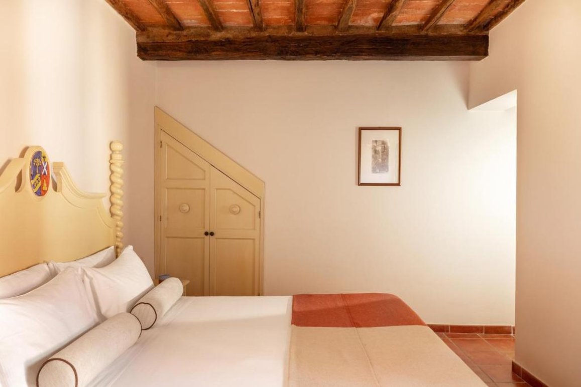 Castello Di Leonina Relais 7/46