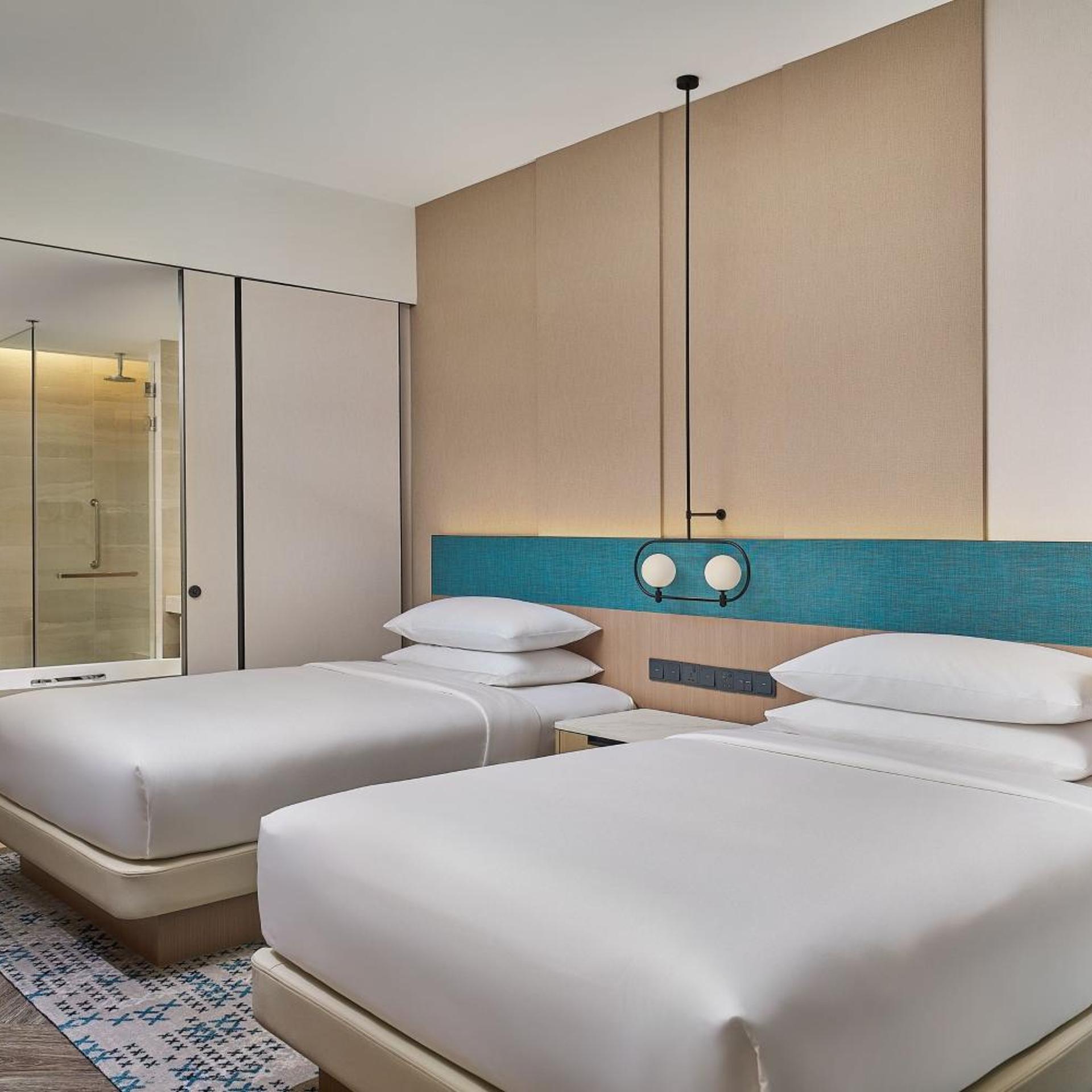 Room, Twin Beds, City View, Club Floor