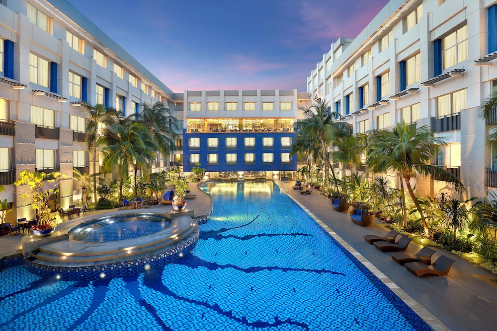 Novotel Jakarta Mangga Dua Square 69/71