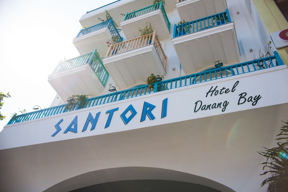 Santori Hotel Danang Bay 4/74