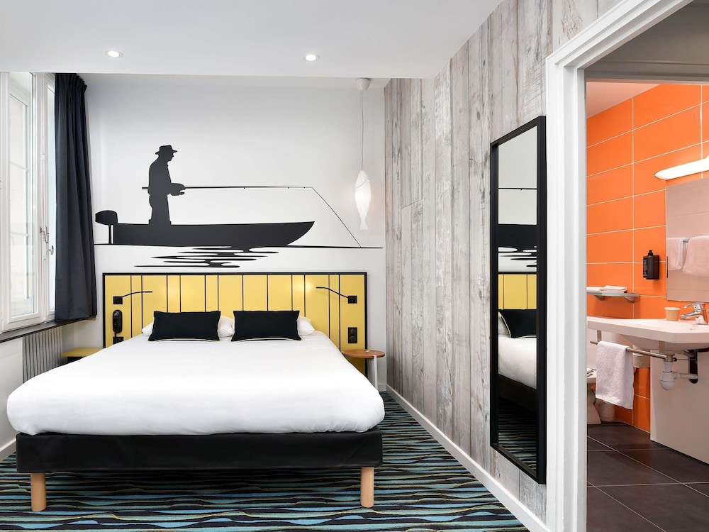 Standard, Double Bed
