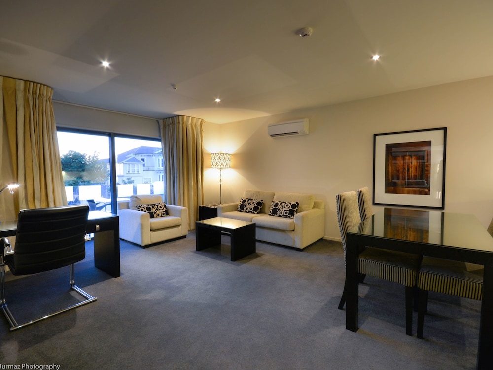 Carnmore Chateau Marlborough 37/45