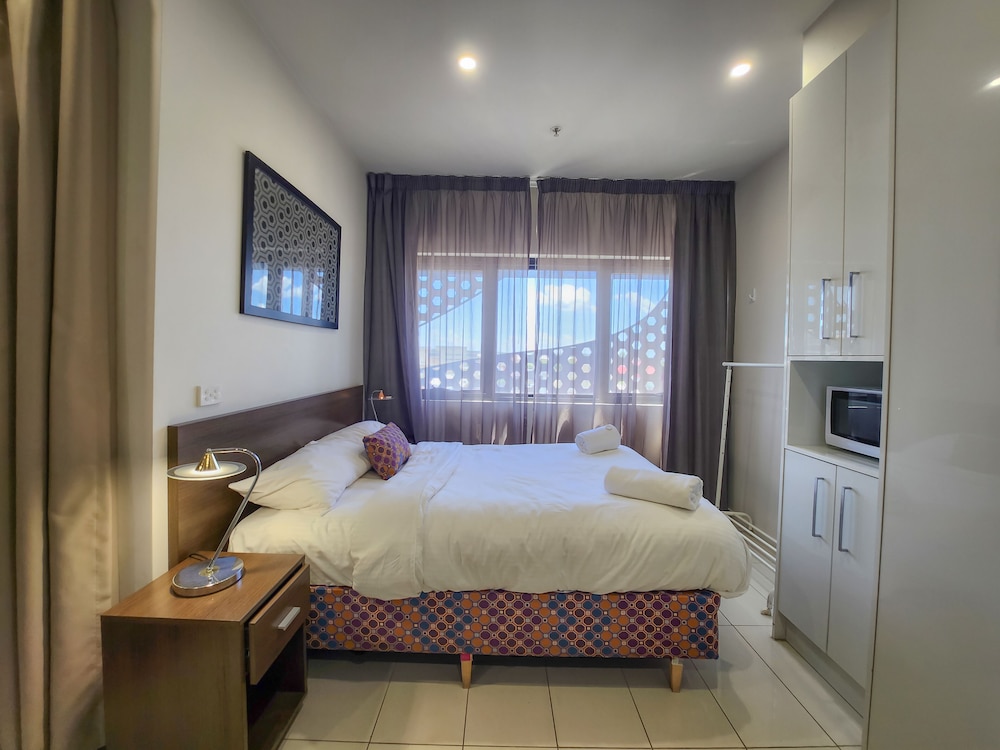 Exodus Dandenong Apartment Hotel 14/50