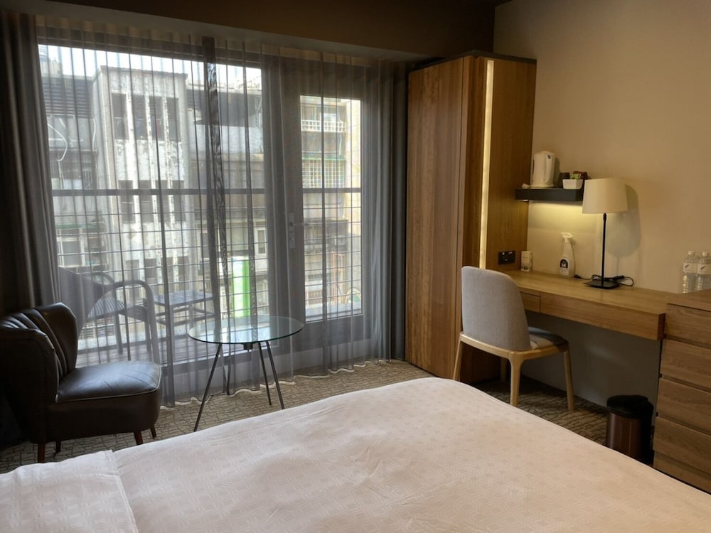 Simple Plus Hotel 35/50