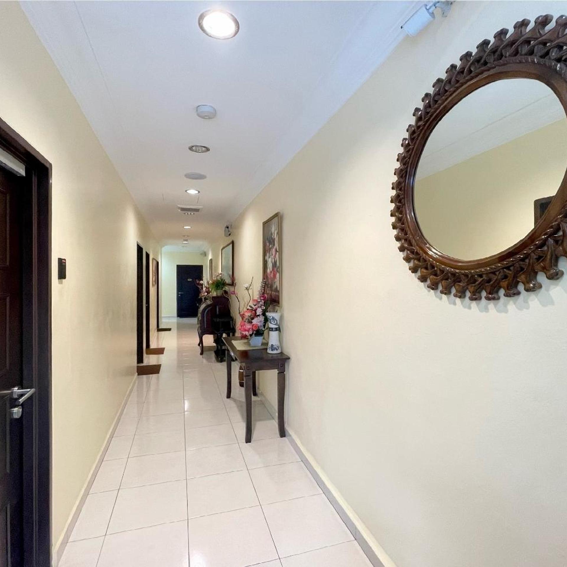 Lobby at OYO 90369 Safari Hotel Lumut, Seri Manjung