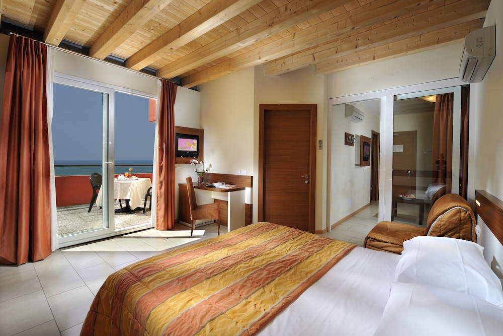 Bembo Hotel 16/36