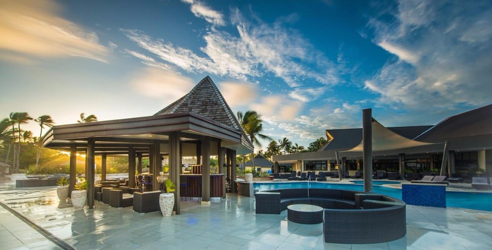 Mana Island Resort 7/78