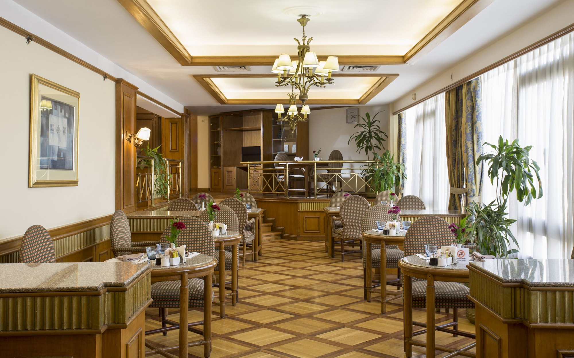 restaurant cafeteria