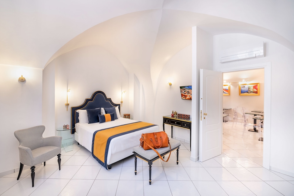 Amalfi Holiday Resort 11/52