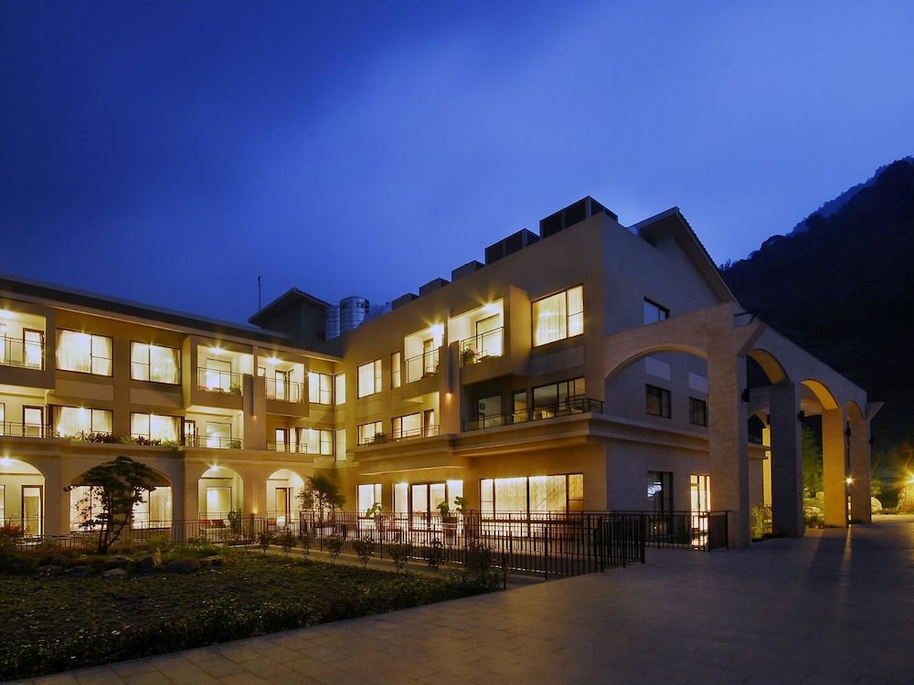 Tai-Yi Red Maple Resort(Tai-Yi Ecological Leisure Farm) 5/64