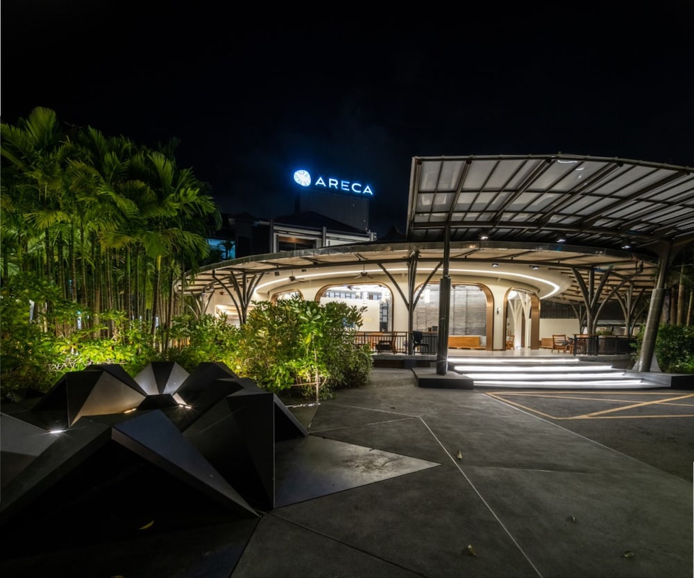 Areca Resort Spa 62/70