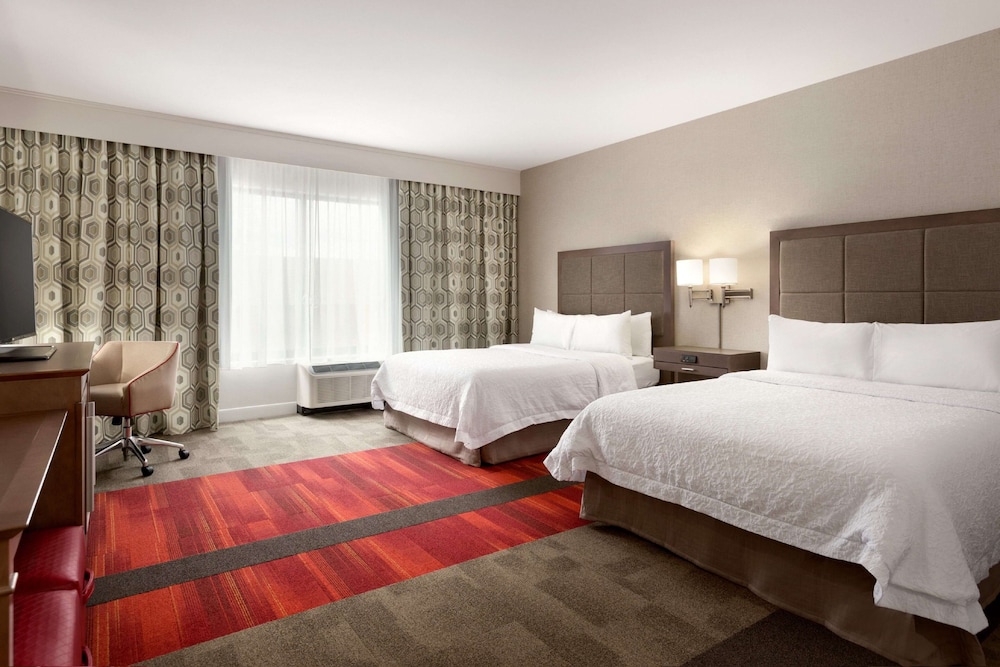 Hampton Inn Cleveland North Olmsted Oh 11/30
