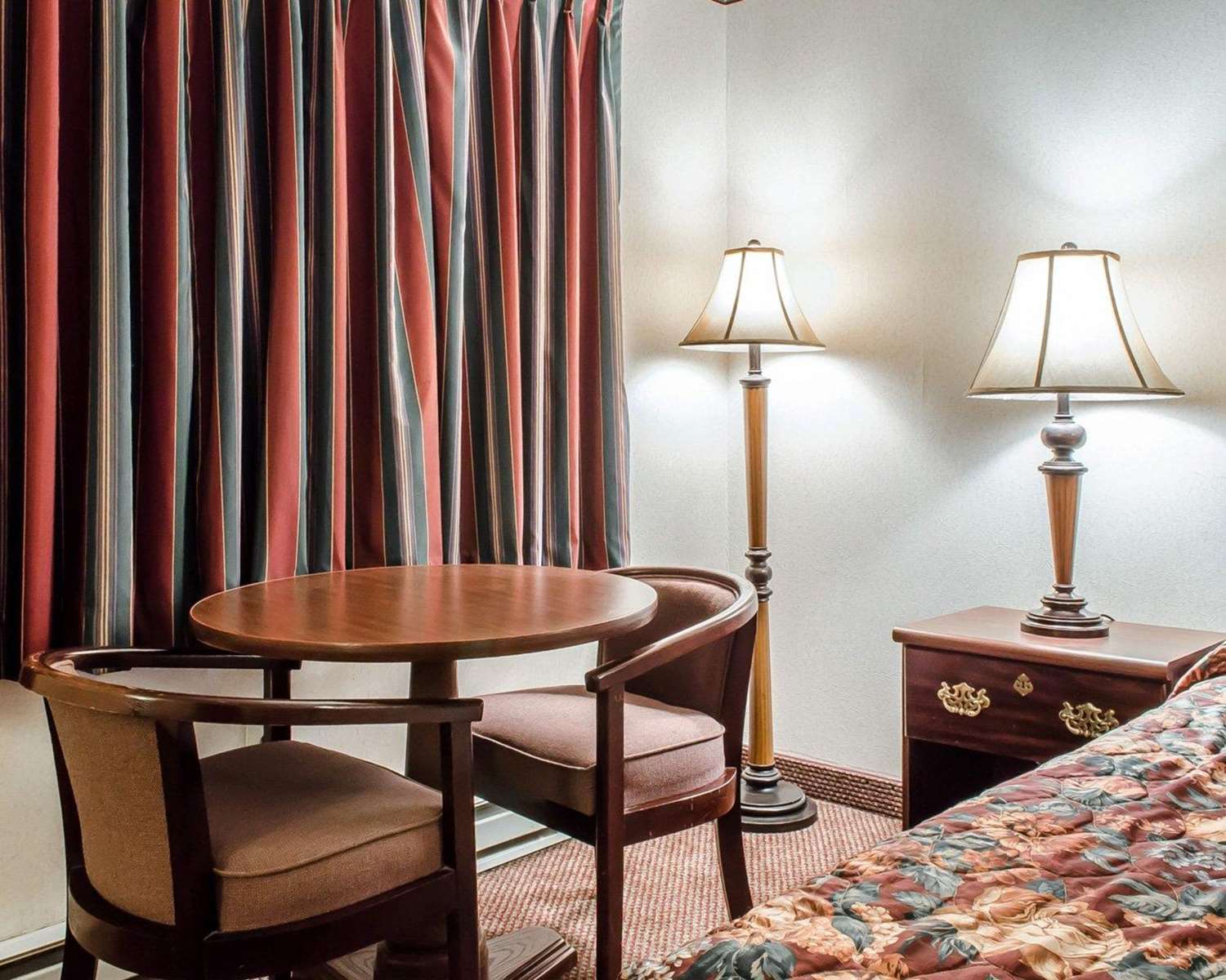 Econo Lodge Frackville 10/14