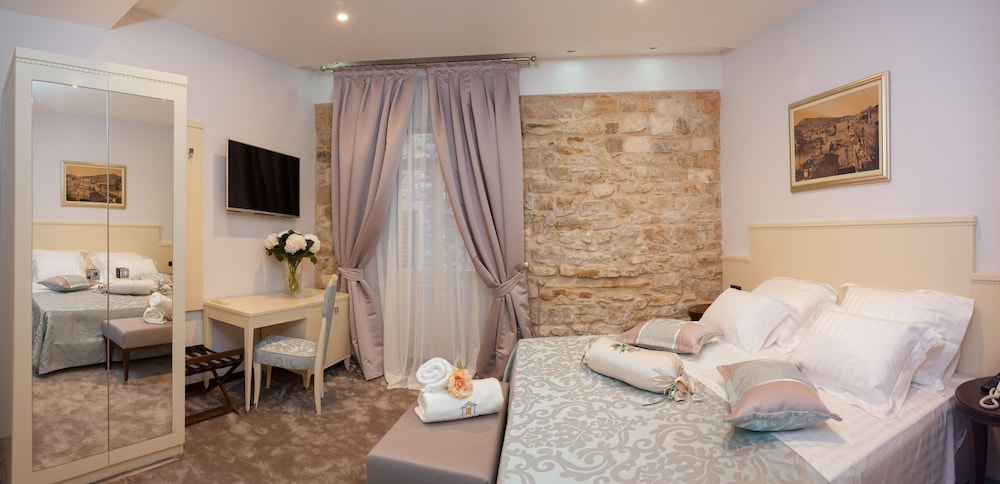 Heritage Hotel Antique Split 22/60