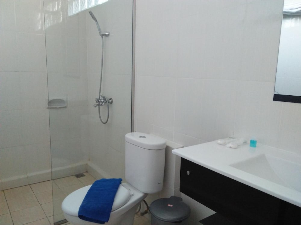 Hotel Netral Jombang 31/34