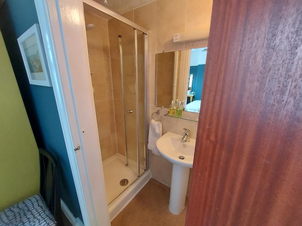 The Hilary Guest House 43/43