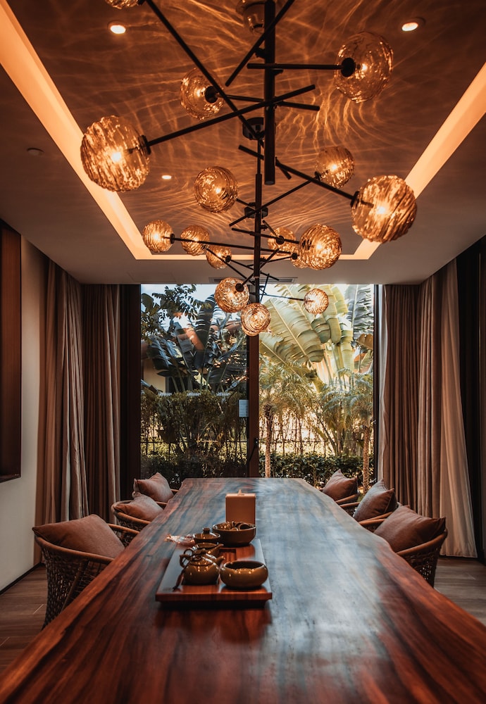 THE WESTIN SHIMEI BAY RESORT 25/70