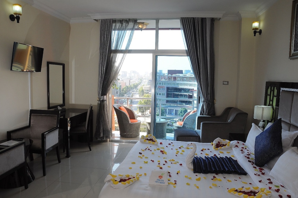 Sheza Guest House 12/26
