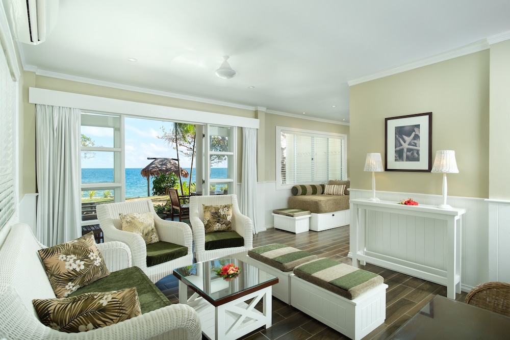 Malolo Island Resort 36/70