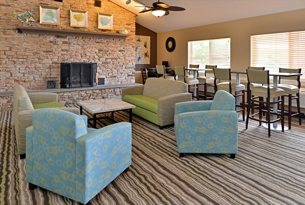 Inn at Rehoboth 48/65