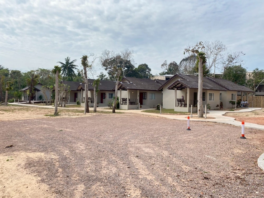 Chumphon Cabana 41/51