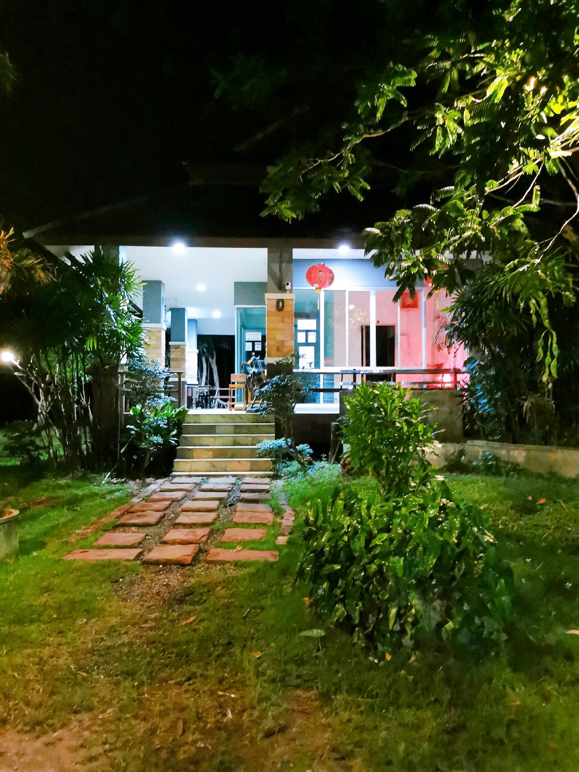 Farmsuk Residence And Resort 74/87