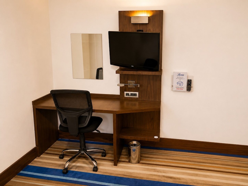 Liv City Hotels 62/69