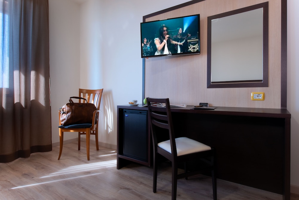 CDH Hotel Modena 48/55