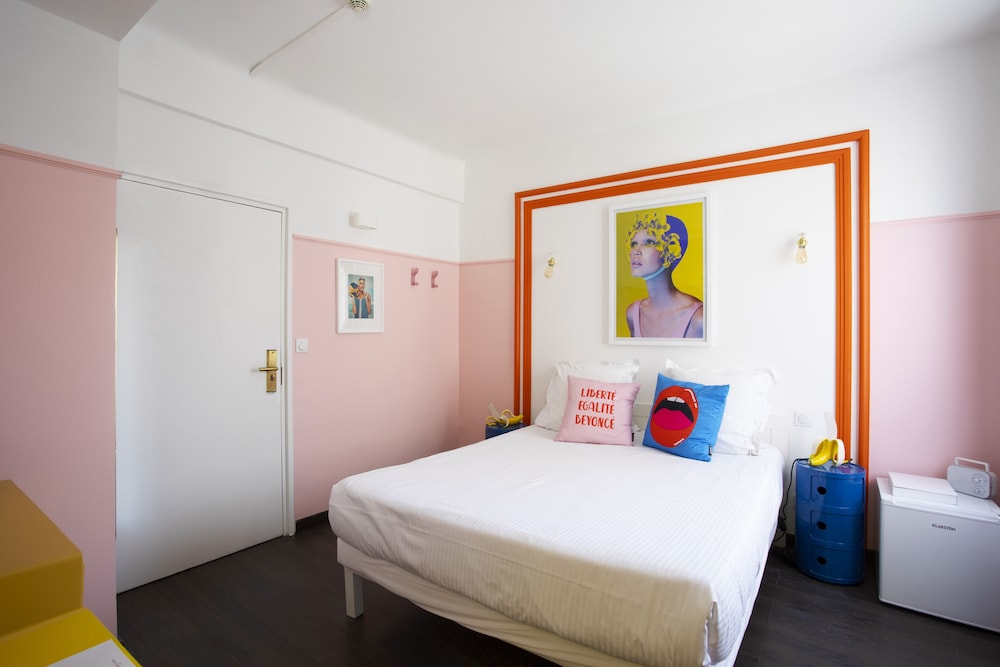 Hotel Mademoiselle 9/50