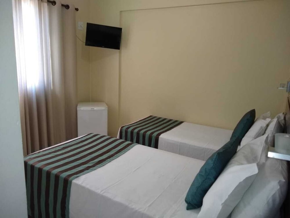 Ferraz Hotel 23/65