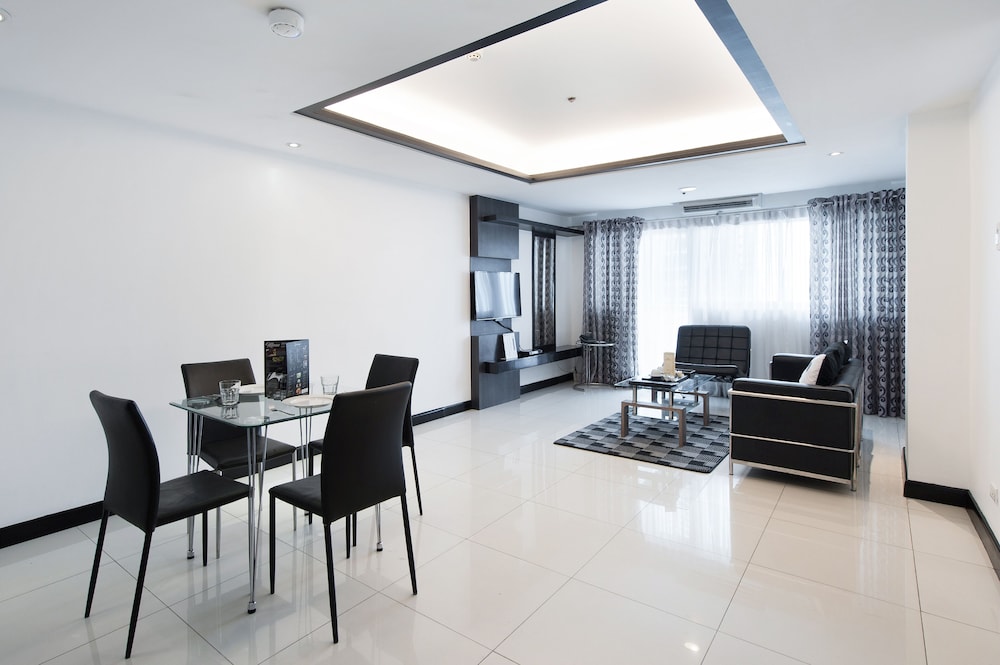 Y2 Residence Hotel 47/68