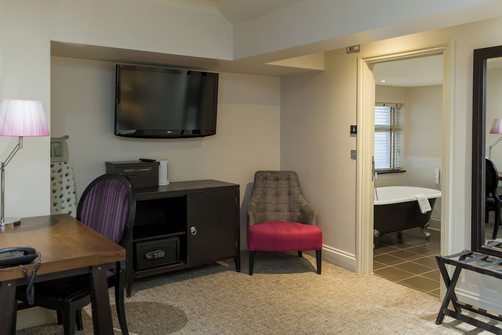 Stoke Place Hotel 49/59