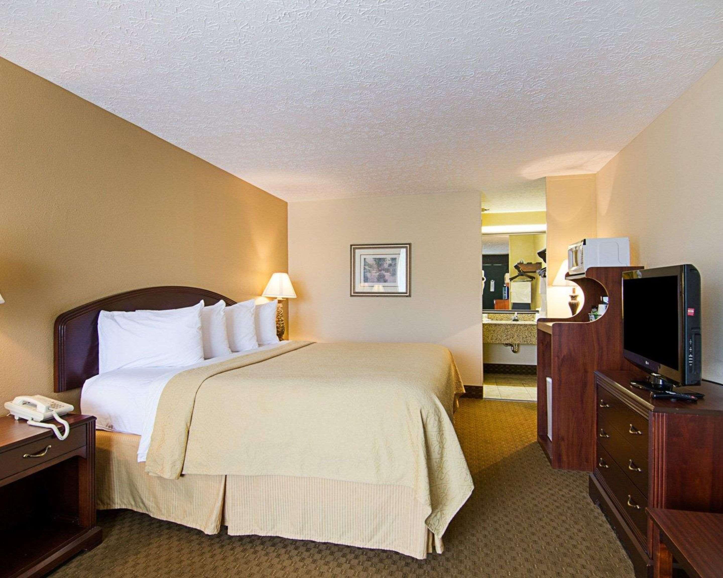 Upgrade, Suite, King Bed