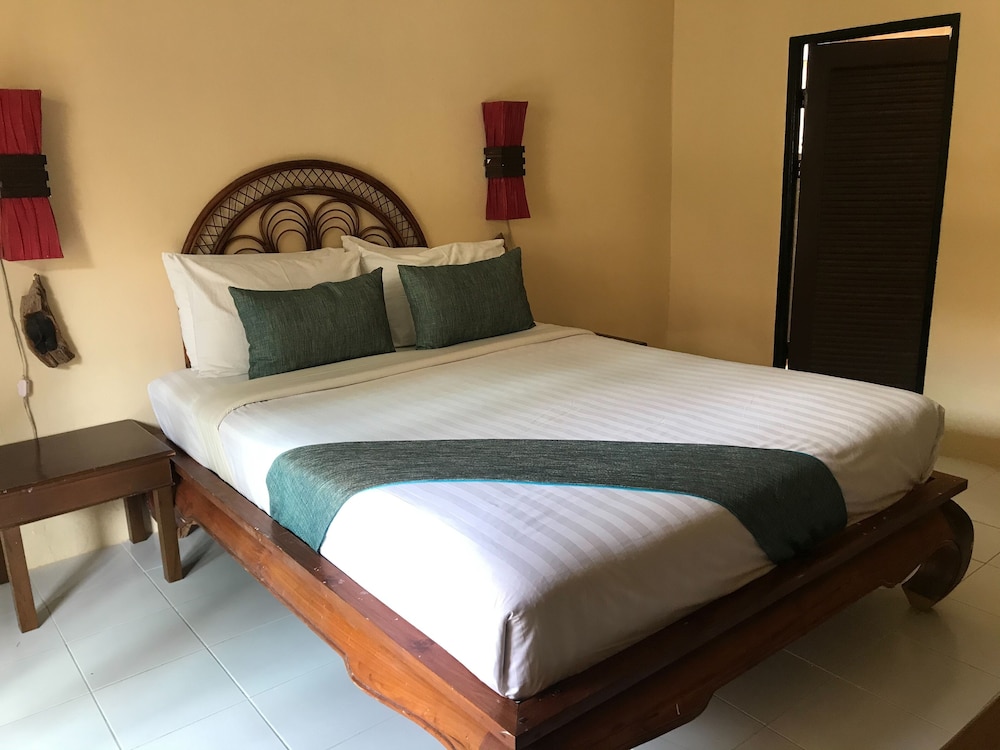 Phi Phi Villa Resort 30/71