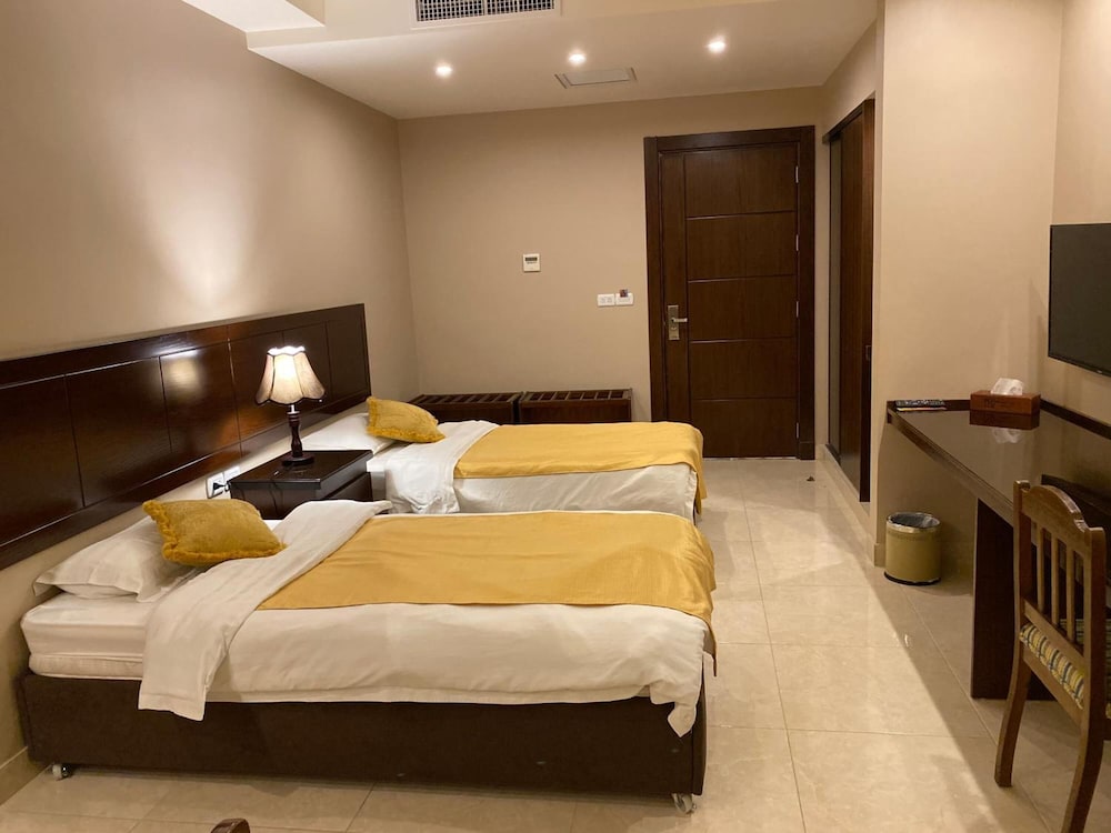 Mosaic City Hotel 9/39