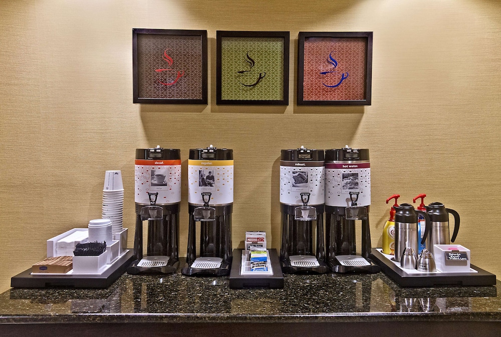 Hampton Inn Quincy 31/45