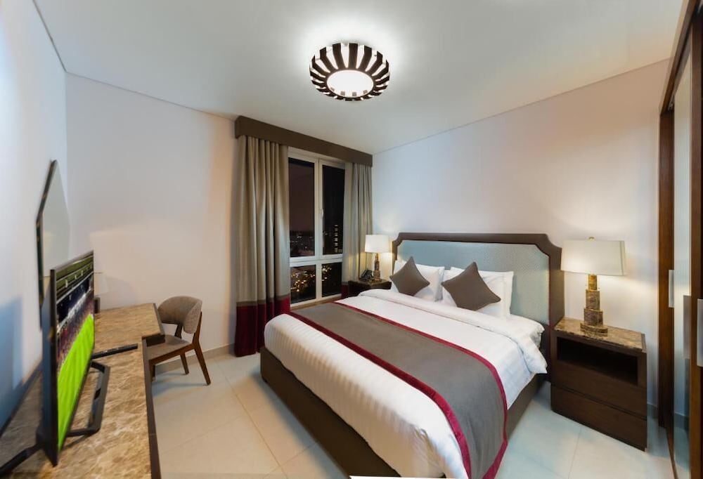Retaj Baywalk Residence 8/40