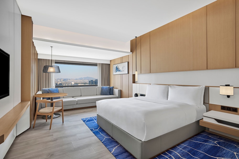 Courtyard by Marriott Xiamen Huli 8/50