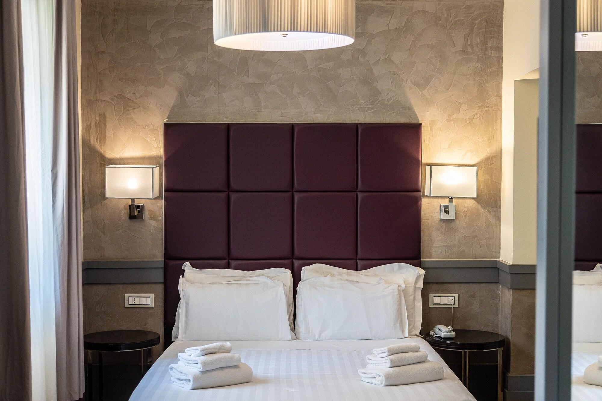 Superior, Hotel Castellino Roma 4/9