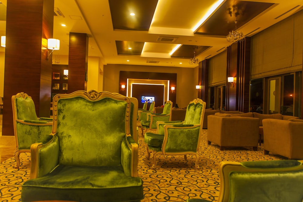 Linda Sunny Beach Hotel 46/66