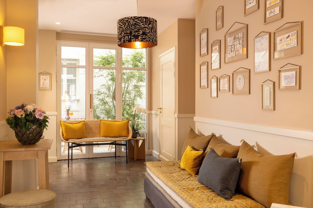 Le Petit Oberkampf Hotel and Spa 38/56