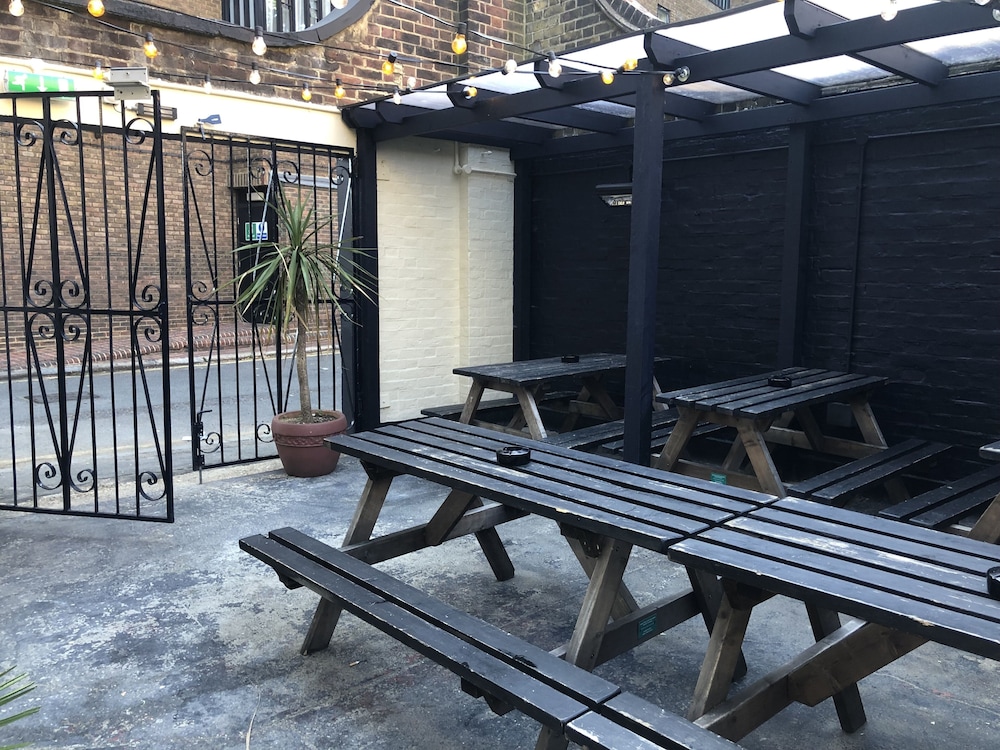 Publove the Steam Engine Hostel 29/46