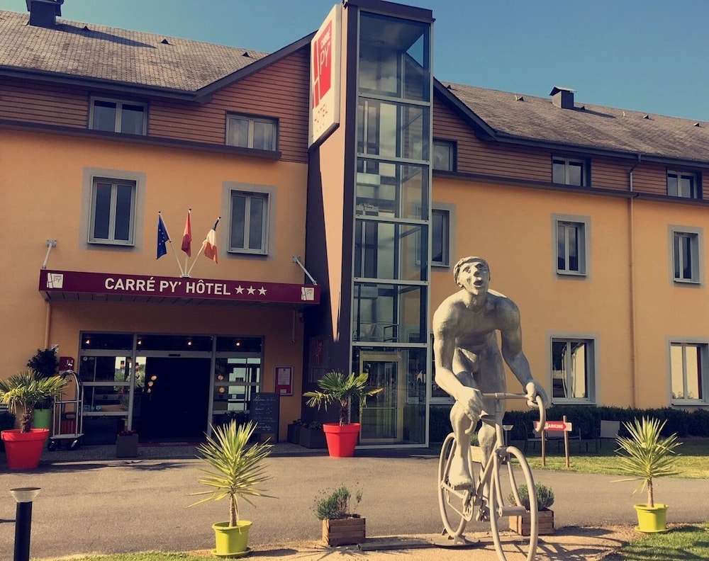 Carre Py Hotel 1/41