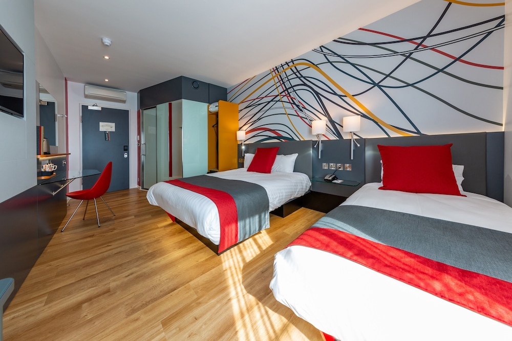 Sleeperz Hotel Dundee 11/50