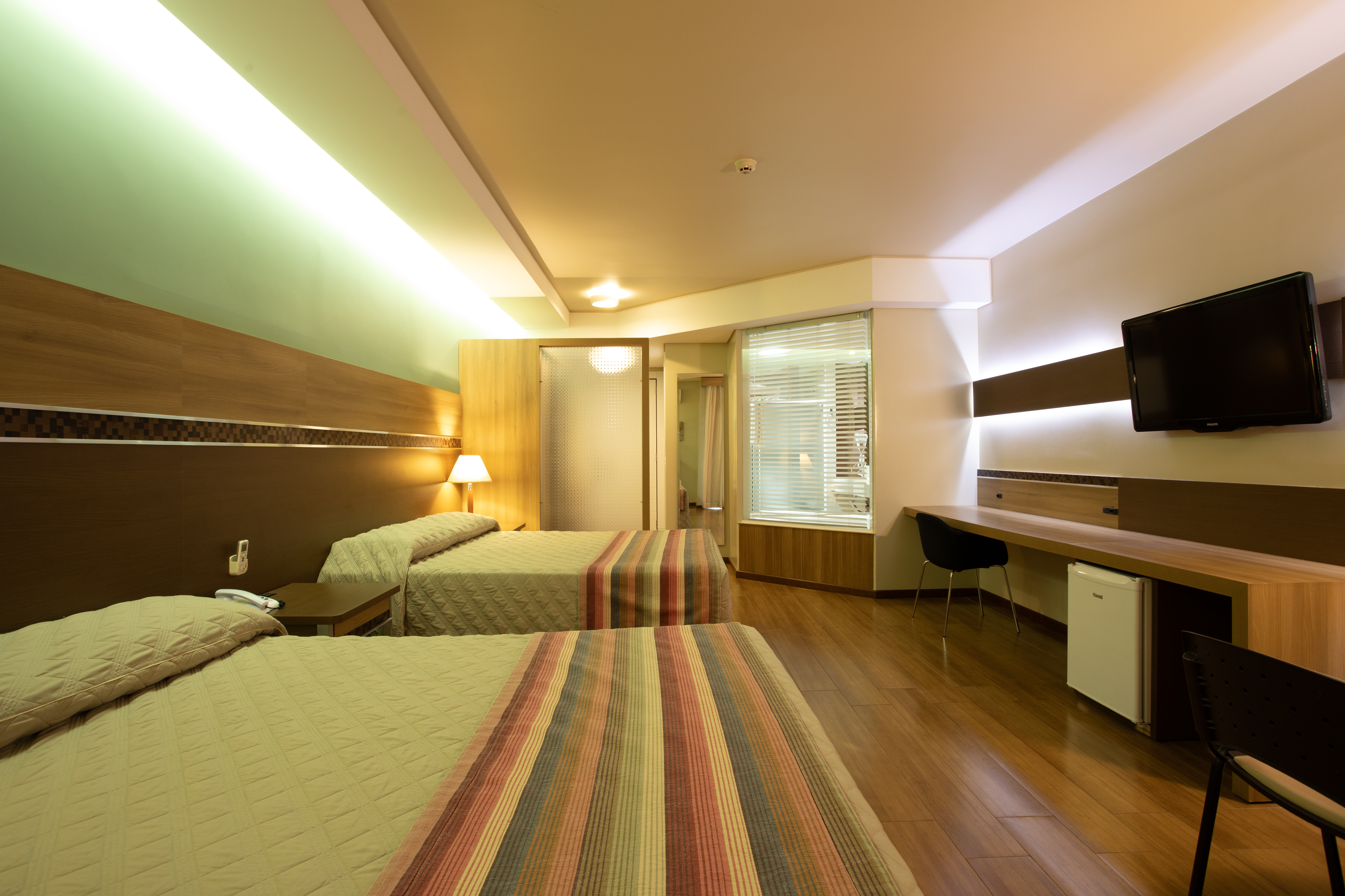Master, Suite, Forest View