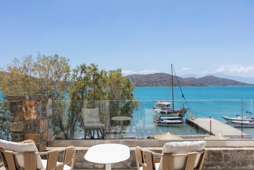 Naiades Beach Hotel – Adults Only 126/132