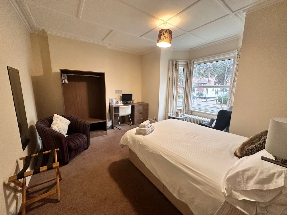 Pine Lodge Hotel & Restaurant Mansfield 10/48